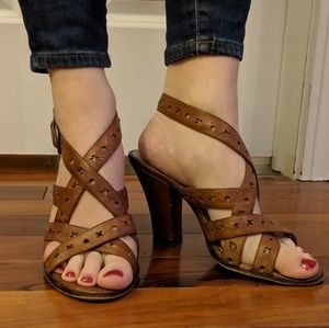 Bivel strappy heels, 4" cognac color